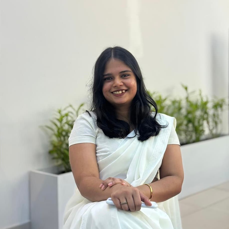 Dinali Perera portrait